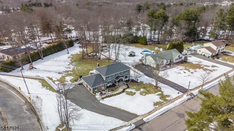 1 Radcliffe Dr