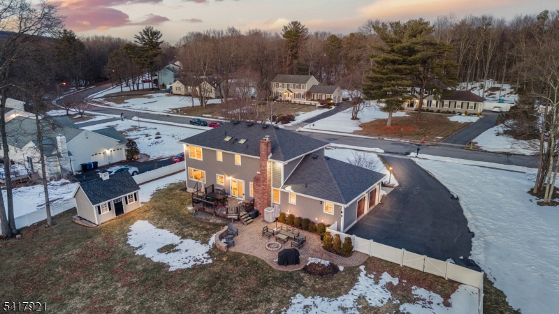 1 Radcliffe Dr