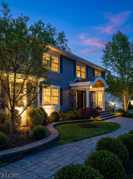 1 Radcliffe Dr