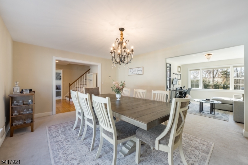 1 Radcliffe Dr