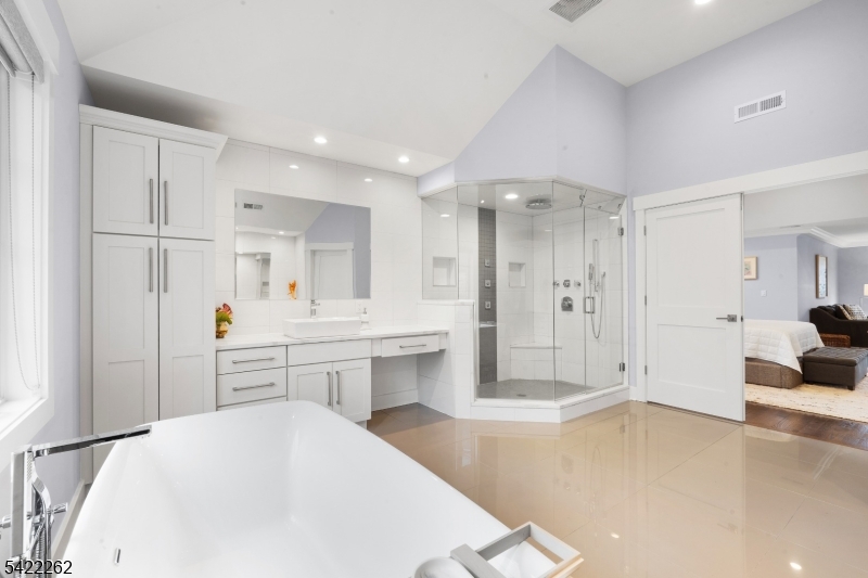 2141 Washington Valley Rd