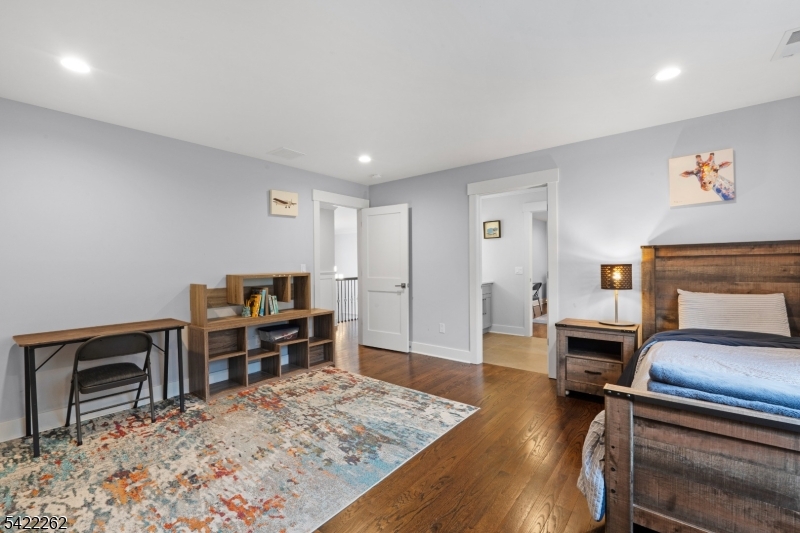 2141 Washington Valley Rd