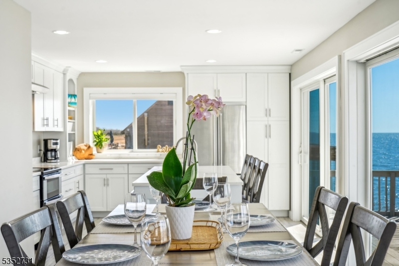 27 S Beach Ave