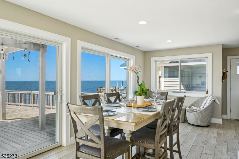 27 S Beach Ave