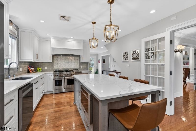 20 Parkview Dr