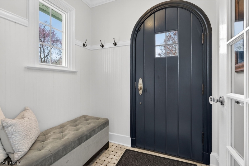 20 Parkview Dr