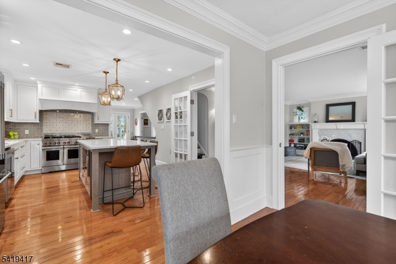20 Parkview Dr