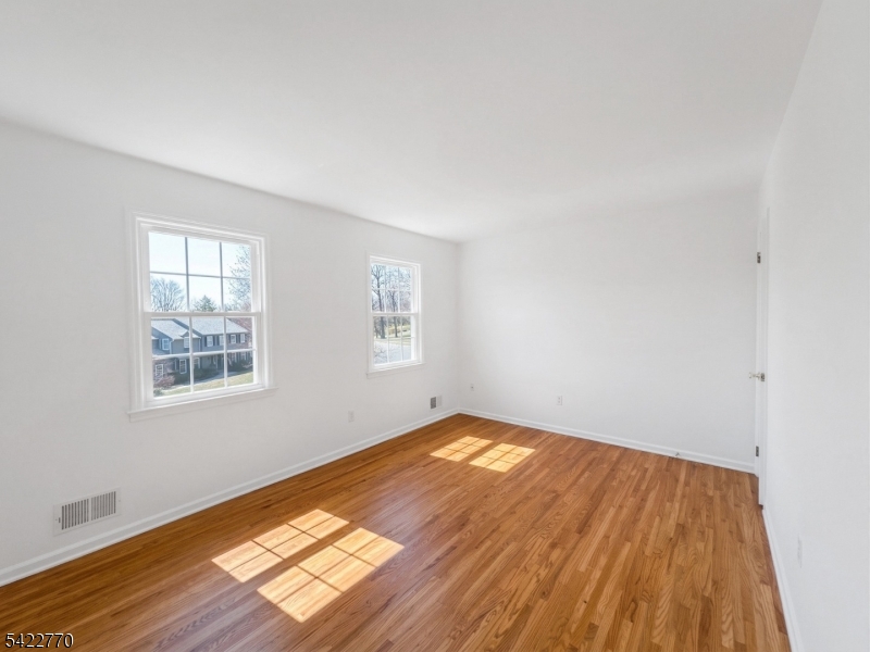 139 Berkeley Cir