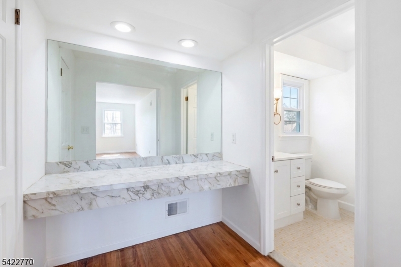 139 Berkeley Cir