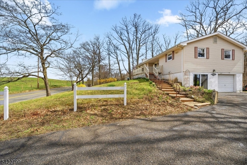 720 County Rd 519