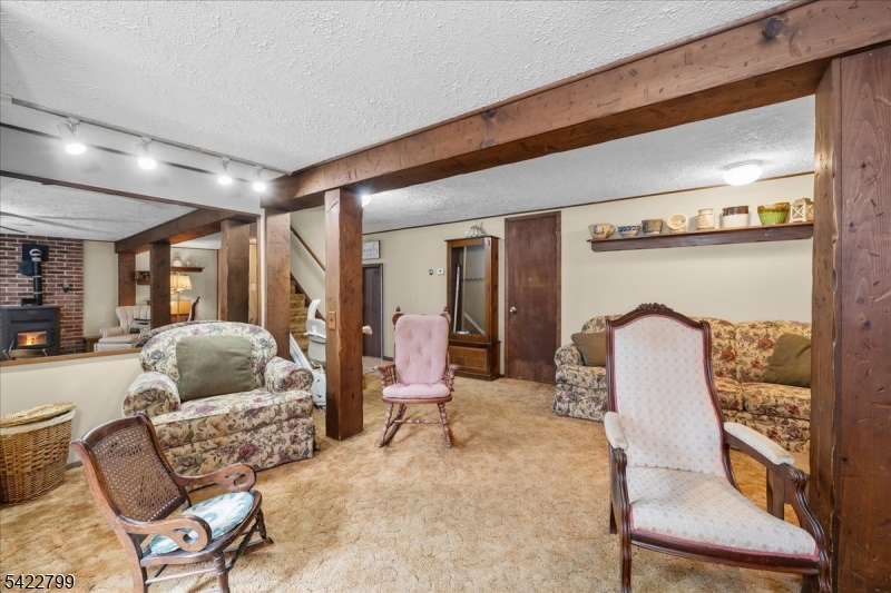 720 County Rd 519