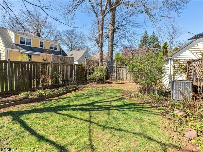 21 Mohawk Drive