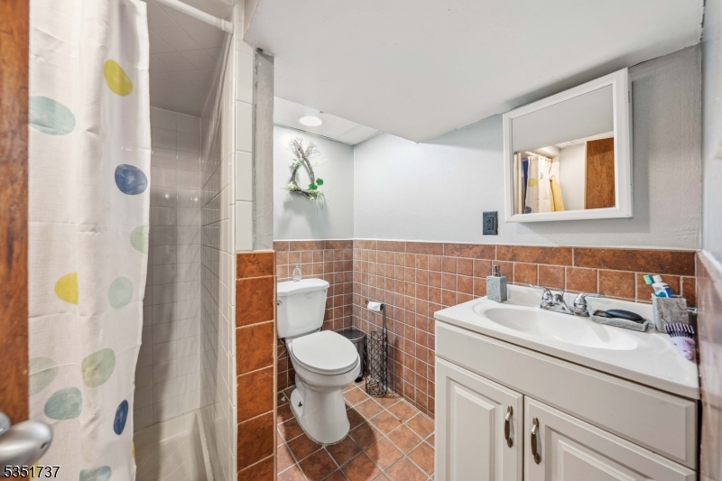 426 Walnut St