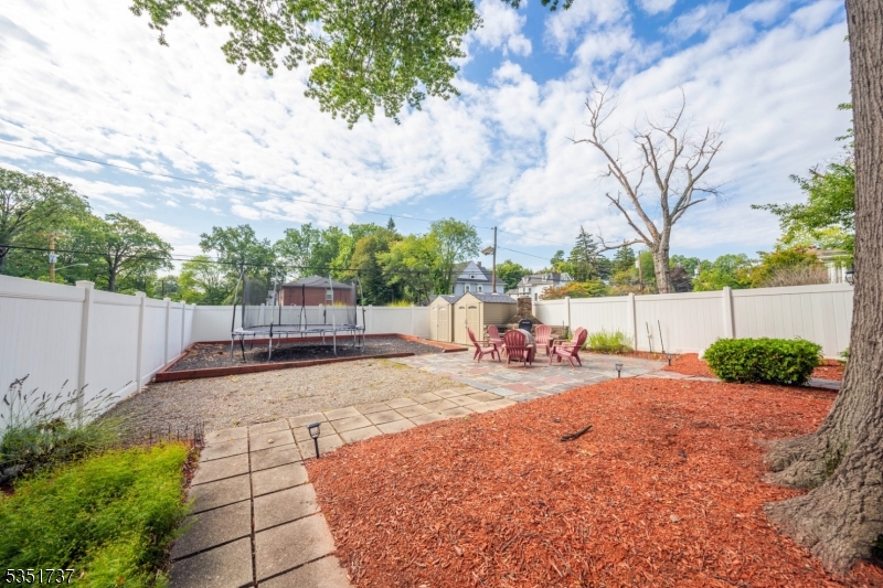 426 Walnut St