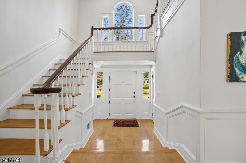 55 LAKEVIEW AVENUE