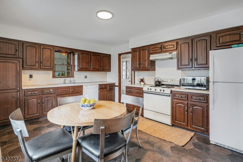 1463 Springfield Ave