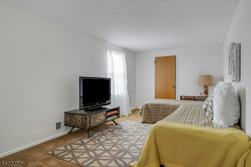 1463 Springfield Ave