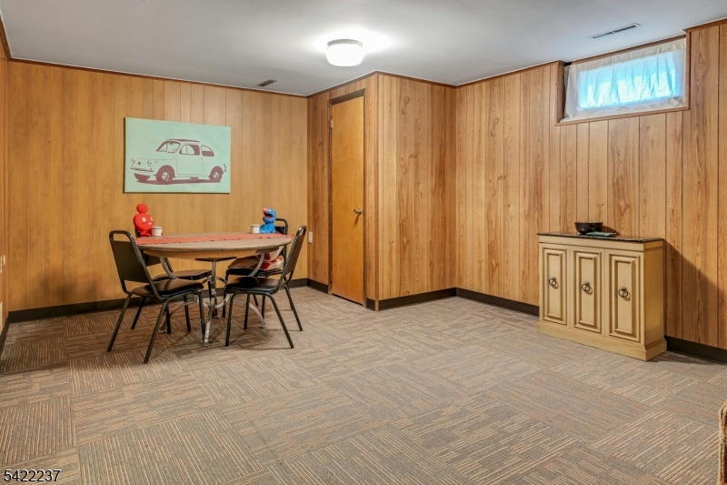 1463 Springfield Ave