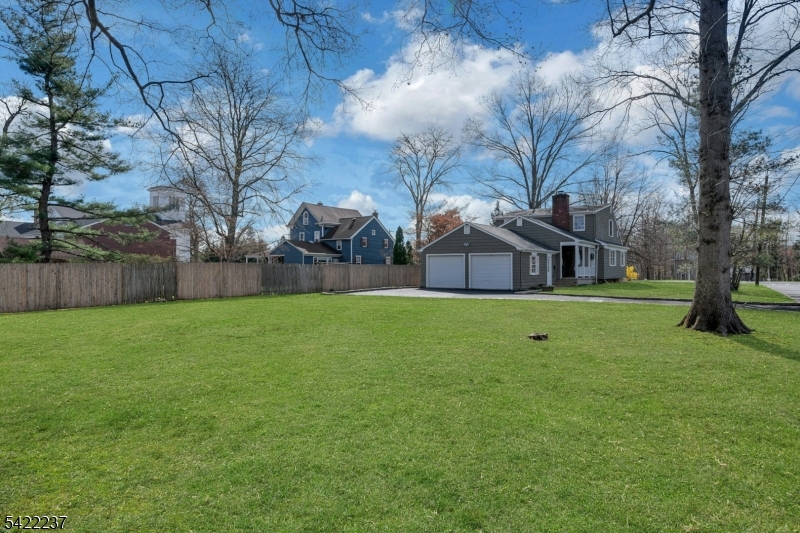 1463 Springfield Ave