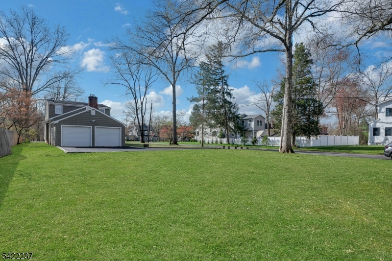 1463 Springfield Ave