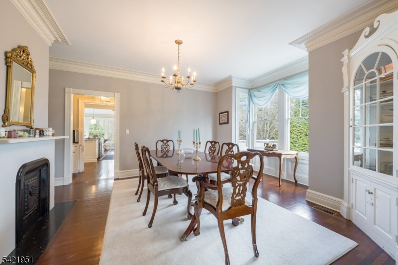 50 Morris Ave
