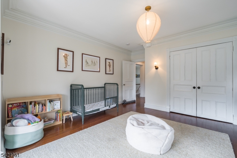 50 Morris Ave