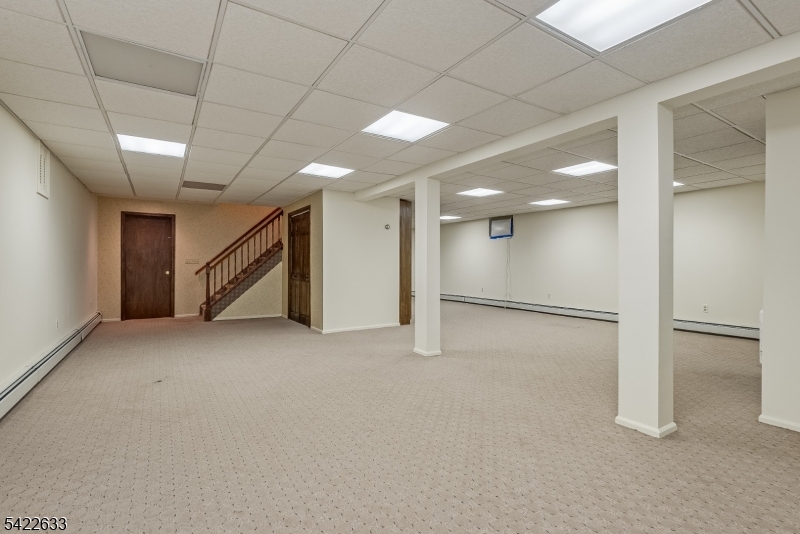 5 Darnay Rd