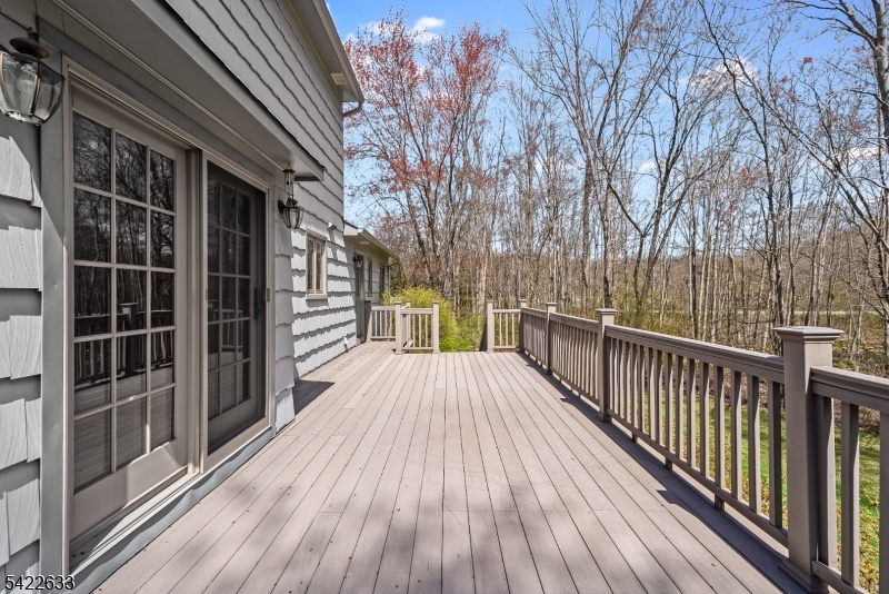 5 Darnay Rd