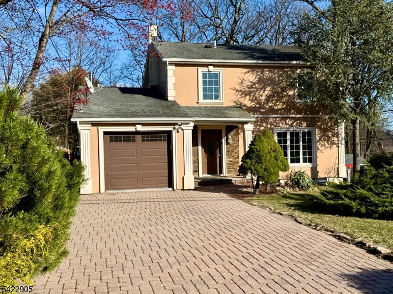 13 Algonquin Ave