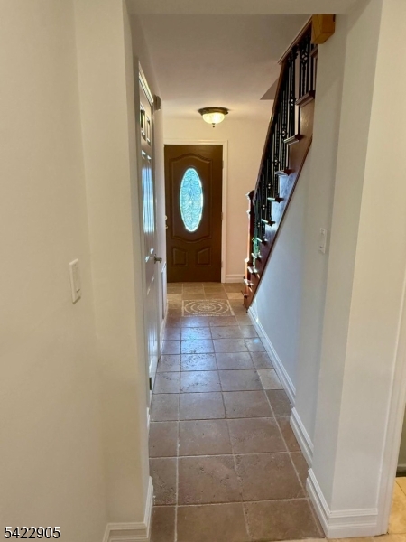 13 Algonquin Ave