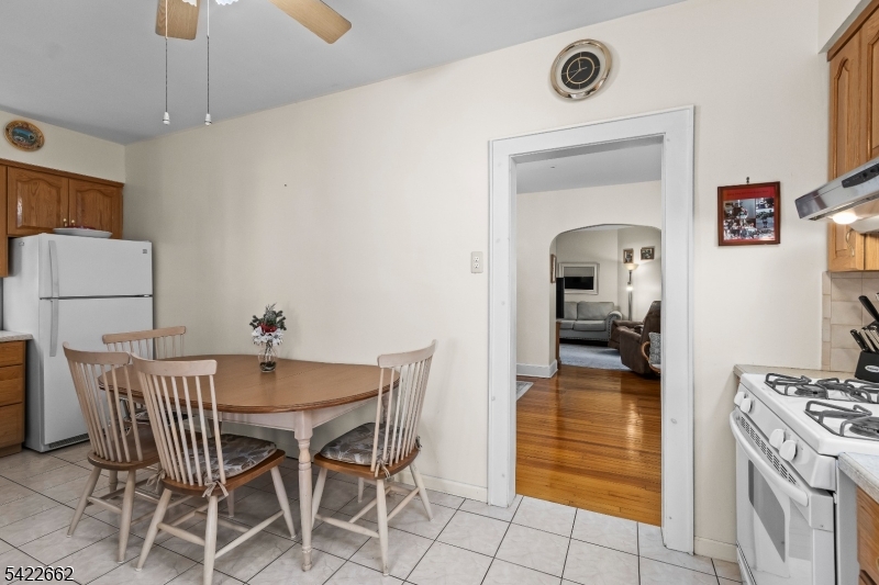 141 Fairfield Ave