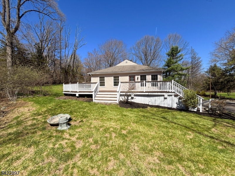 4 Baker Rd