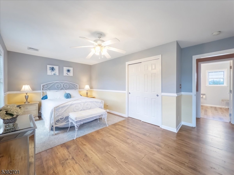 15 Alaco Ln