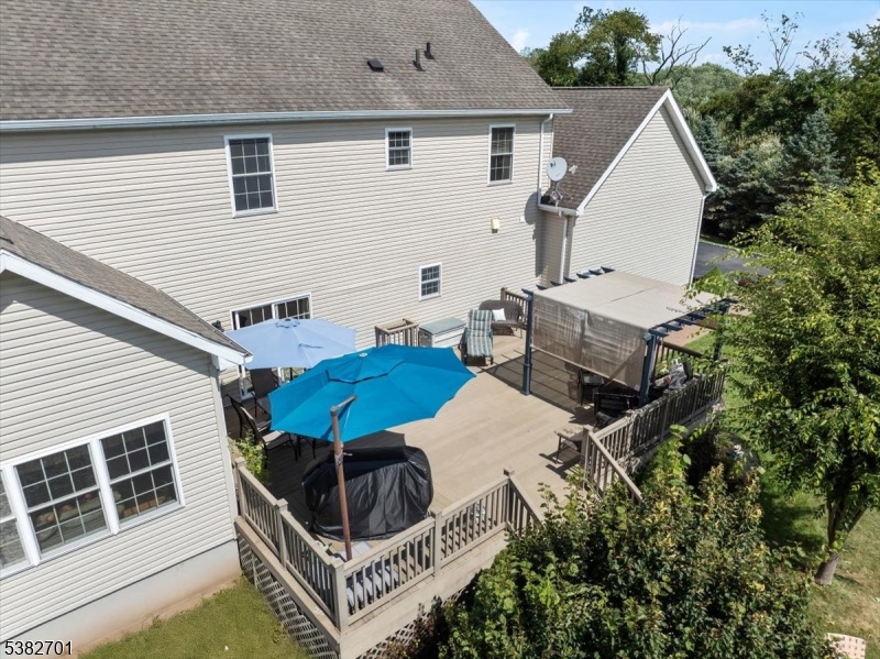 15 Alaco Ln