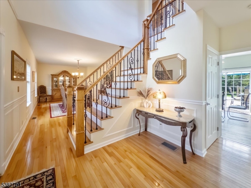 15 Alaco Ln