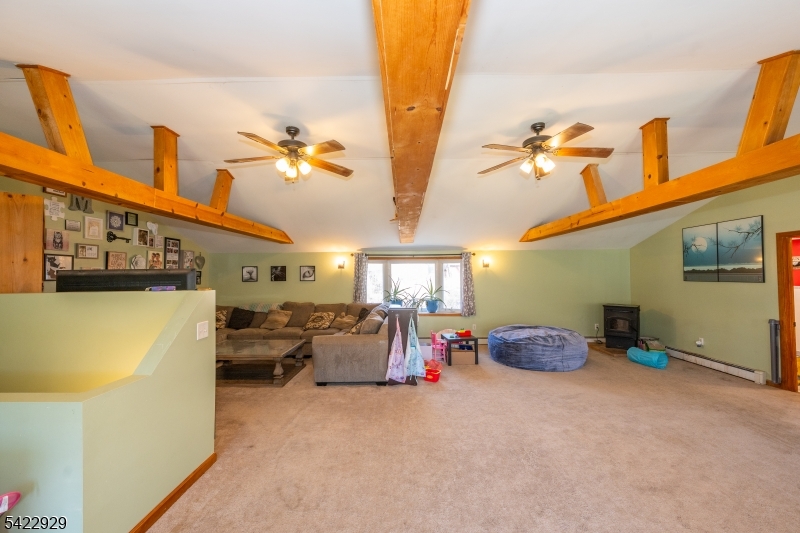 74 Scenic Dr