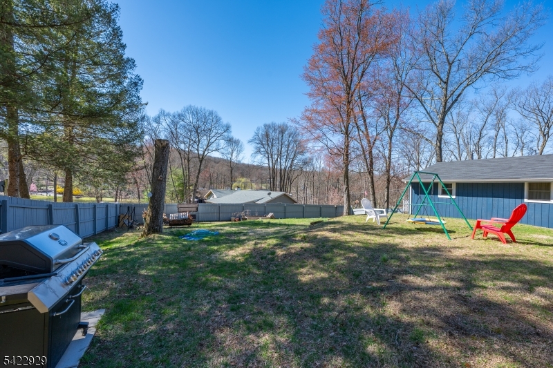 74 Scenic Dr