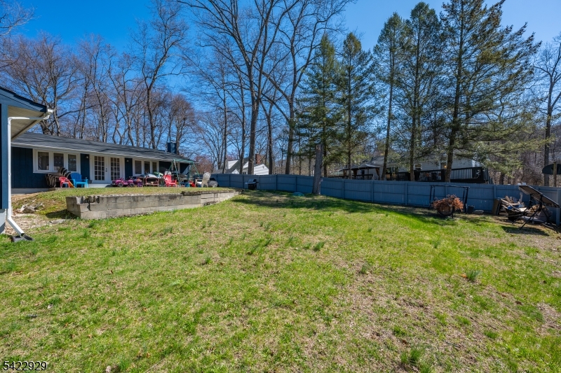 74 Scenic Dr