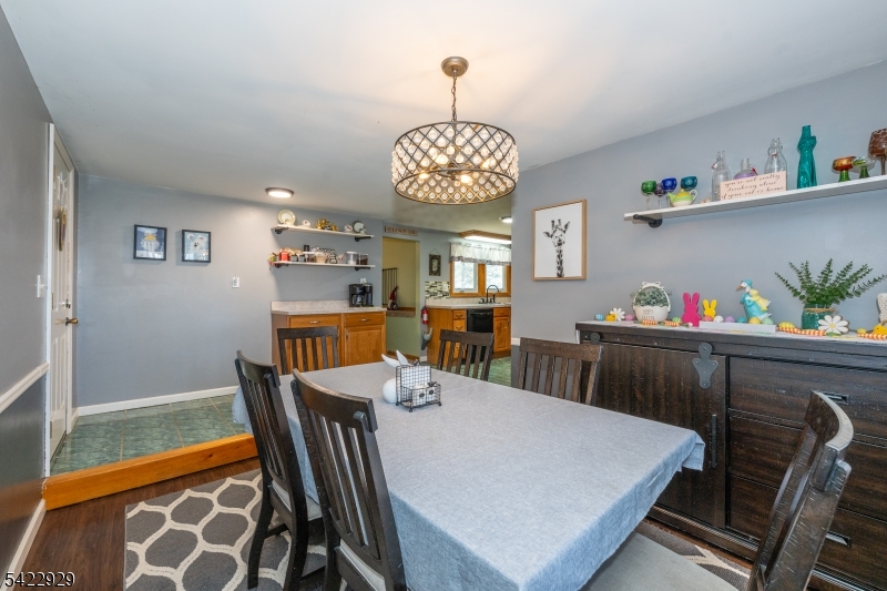 74 Scenic Dr