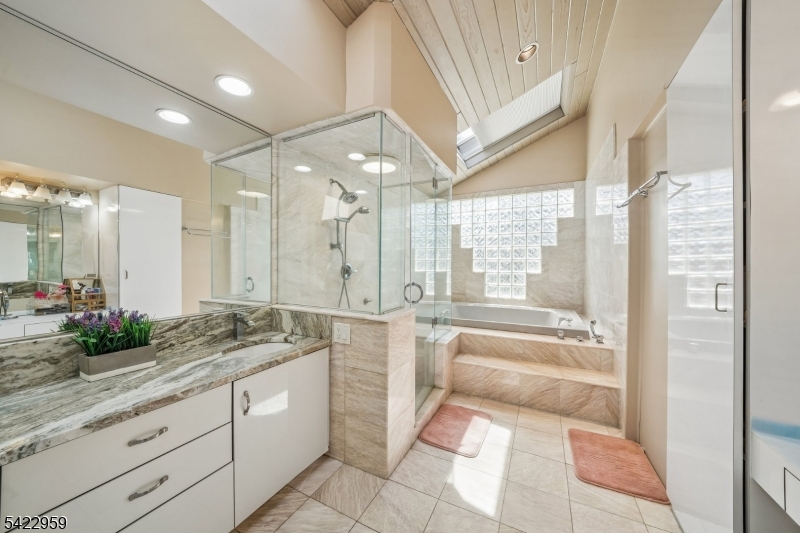 47 Crossbrook Rd