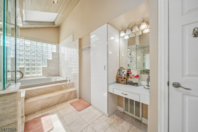 47 Crossbrook Rd