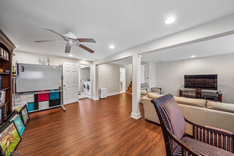 47 Crossbrook Rd