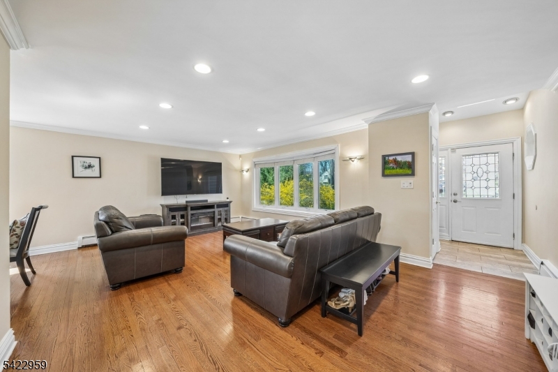 47 Crossbrook Rd