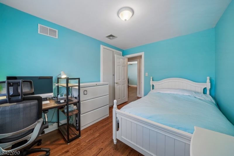47 Crossbrook Rd
