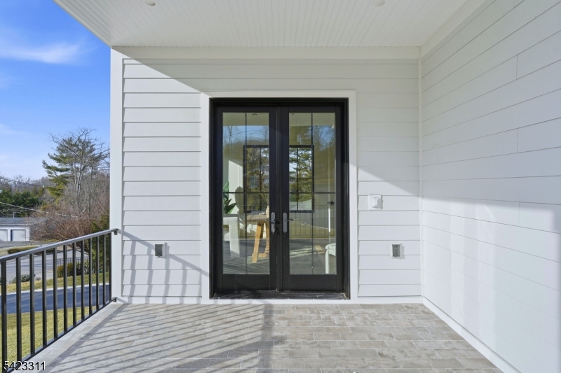 15 Sparta Rd
