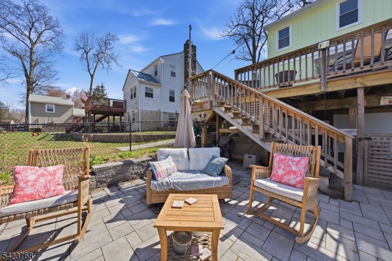 63 FRANKLIN ROAD