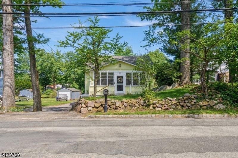63 FRANKLIN ROAD
