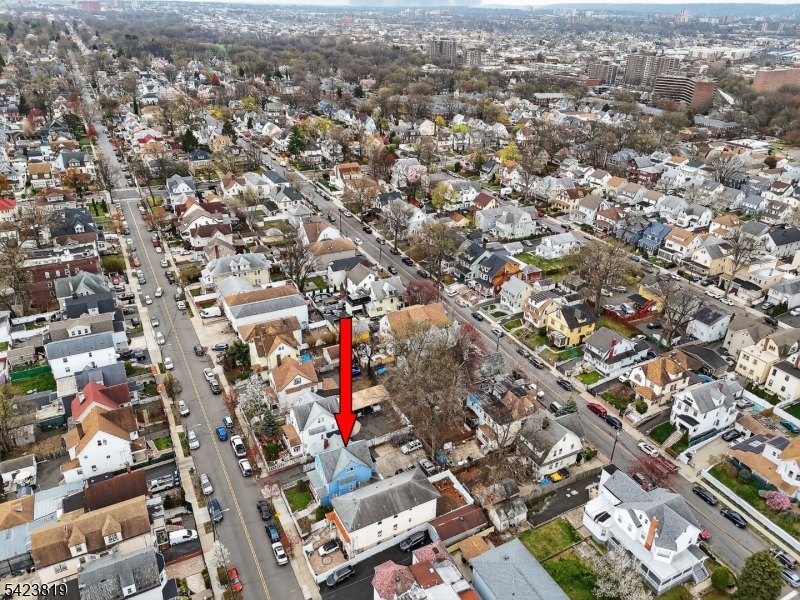 752 Highland Ave