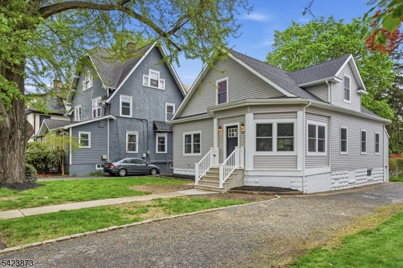 287 Orange Rd