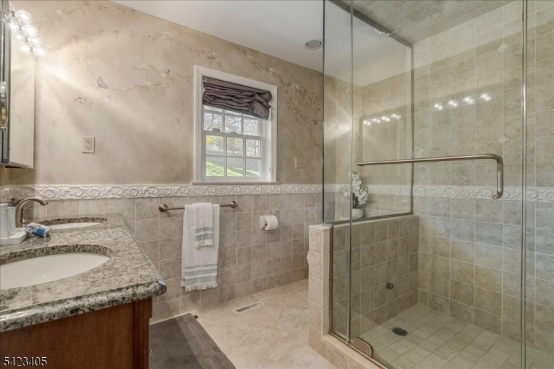 5 Edgehill Rd